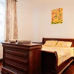 Maan Central Apartment Pet Friendly Location
