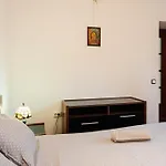 Maan Central Apartment Pet Friendly Location